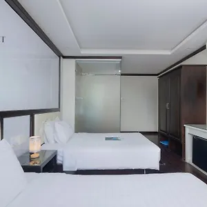 Отель Minh Tuyet Luxury